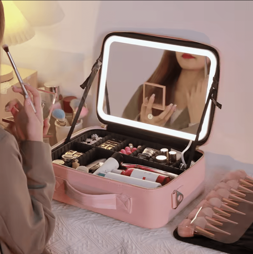LumiCase™ |Tu espacio de maquillaje perfecto, donde quieras y cuando quieras.